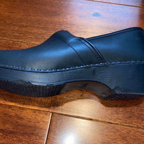 L.L. Bean clogs  - Picture 7 of 12